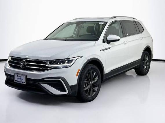 VOLKSWAGEN TIGUAN 4MOTION 2022 3VV2B7AX9NM090889 image